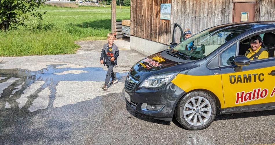 Hallo Auto 1