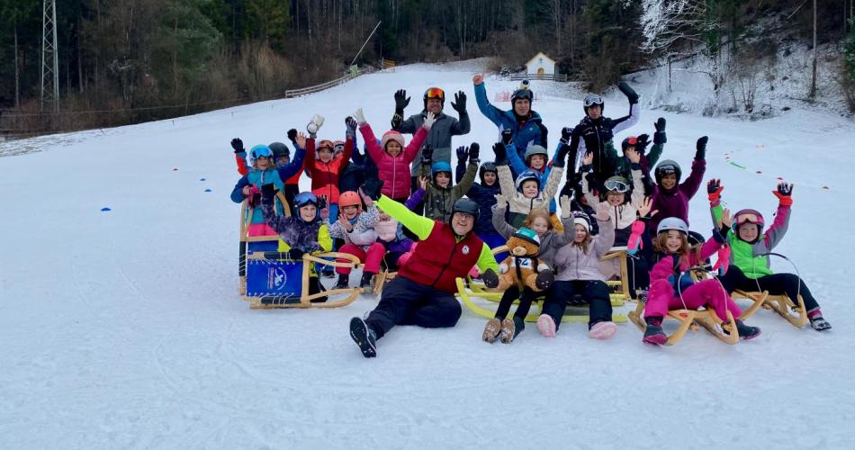 Gruppenbild rodeln